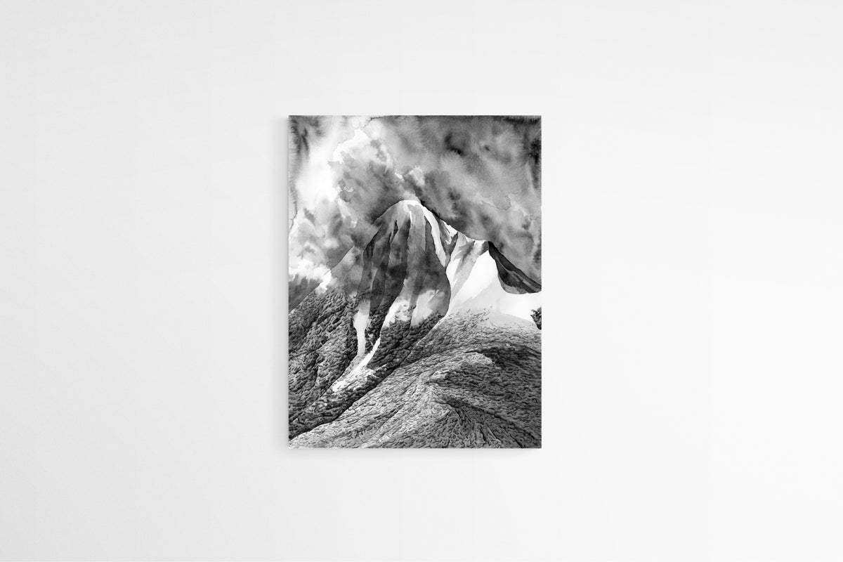 Art mural du Pic du Cagire, Sommet des Pyrénées Françaises en noir et blanc. Reproduction de la peinture de montagne du comminges  sur Alu Dibond pour décoration murale intérieure et extérieure, l oeuvre d’art est rigide est convient à une utilisation extérieure